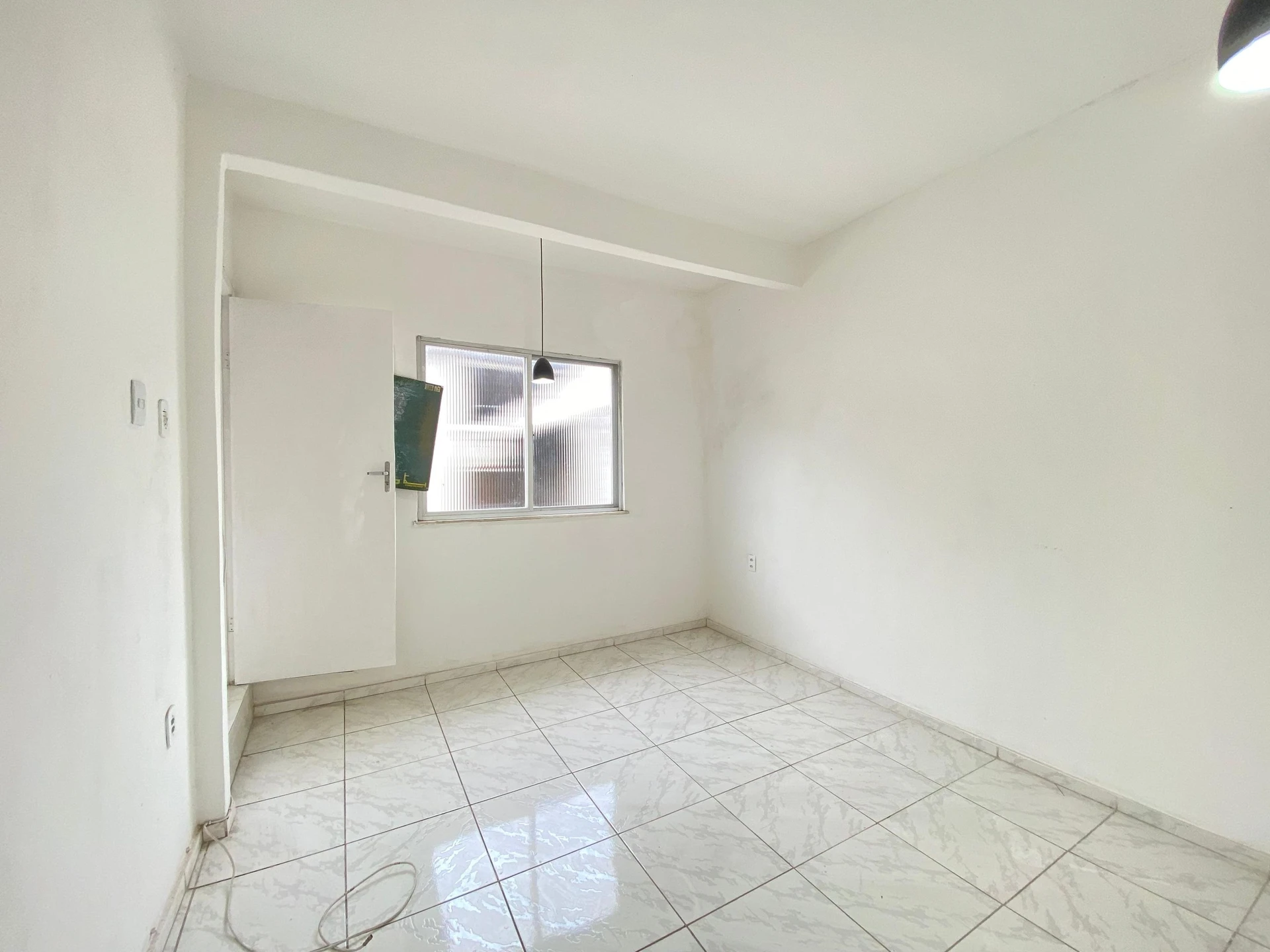 Rental house with 2 bedrooms and no parking — photo 24