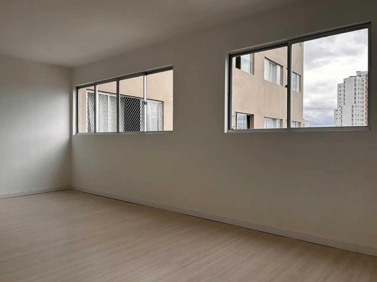 One-bedroom, 33 m² apartment in Curitiba — photo 6