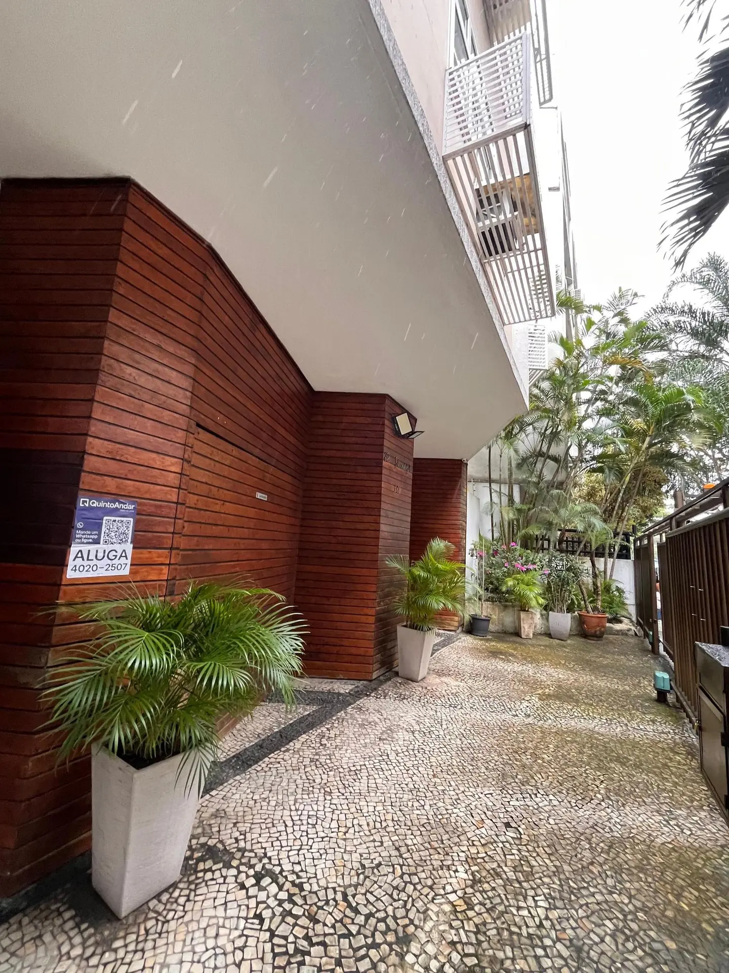 Furnished apartment with 2 bedrooms and 1 bathroom — photo 9
