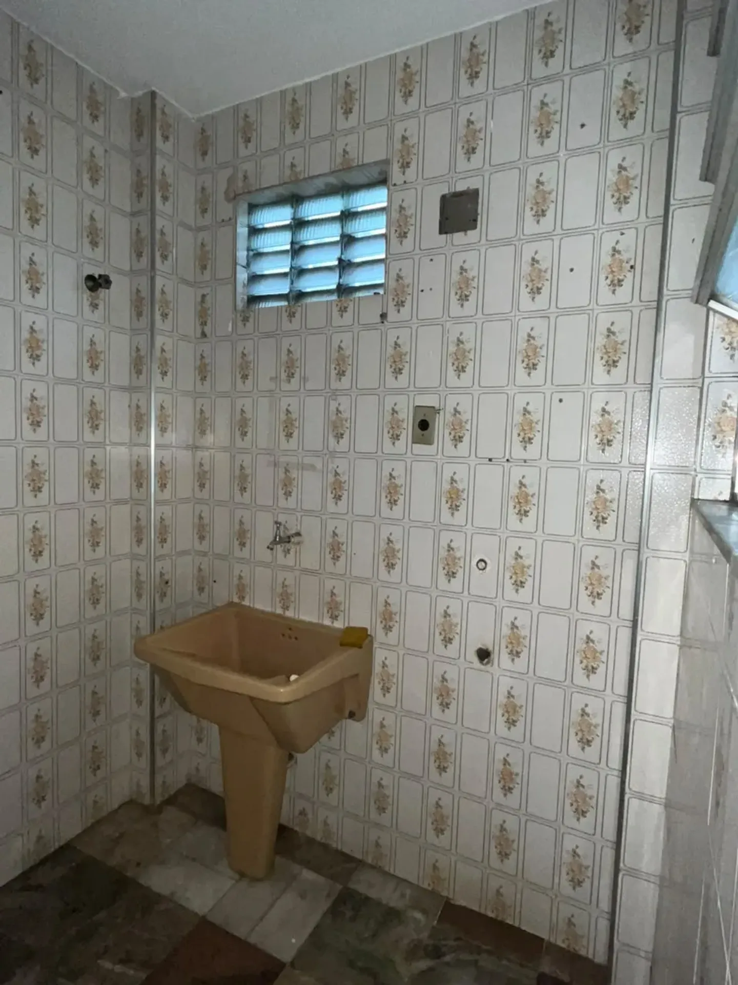 1 quarto e banheira: apartamento de 45 m² — photo 2