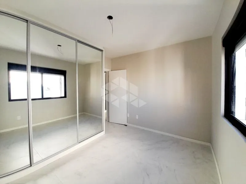 Duplex penthouse with 3 bedrooms and 303 m² — photo 15