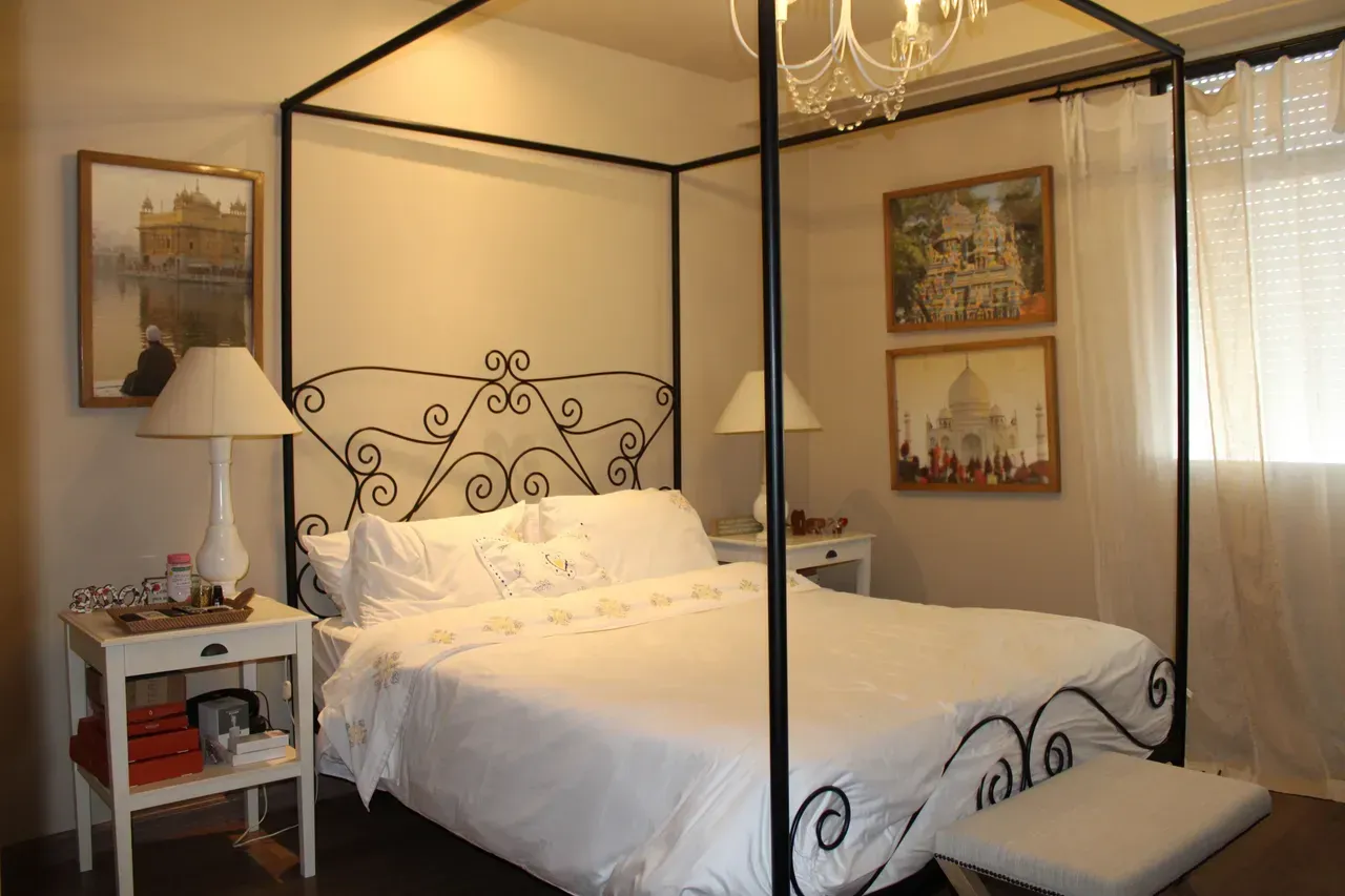 Furnished apartment with 5 bedrooms and a open-plan kitchen — photo 8