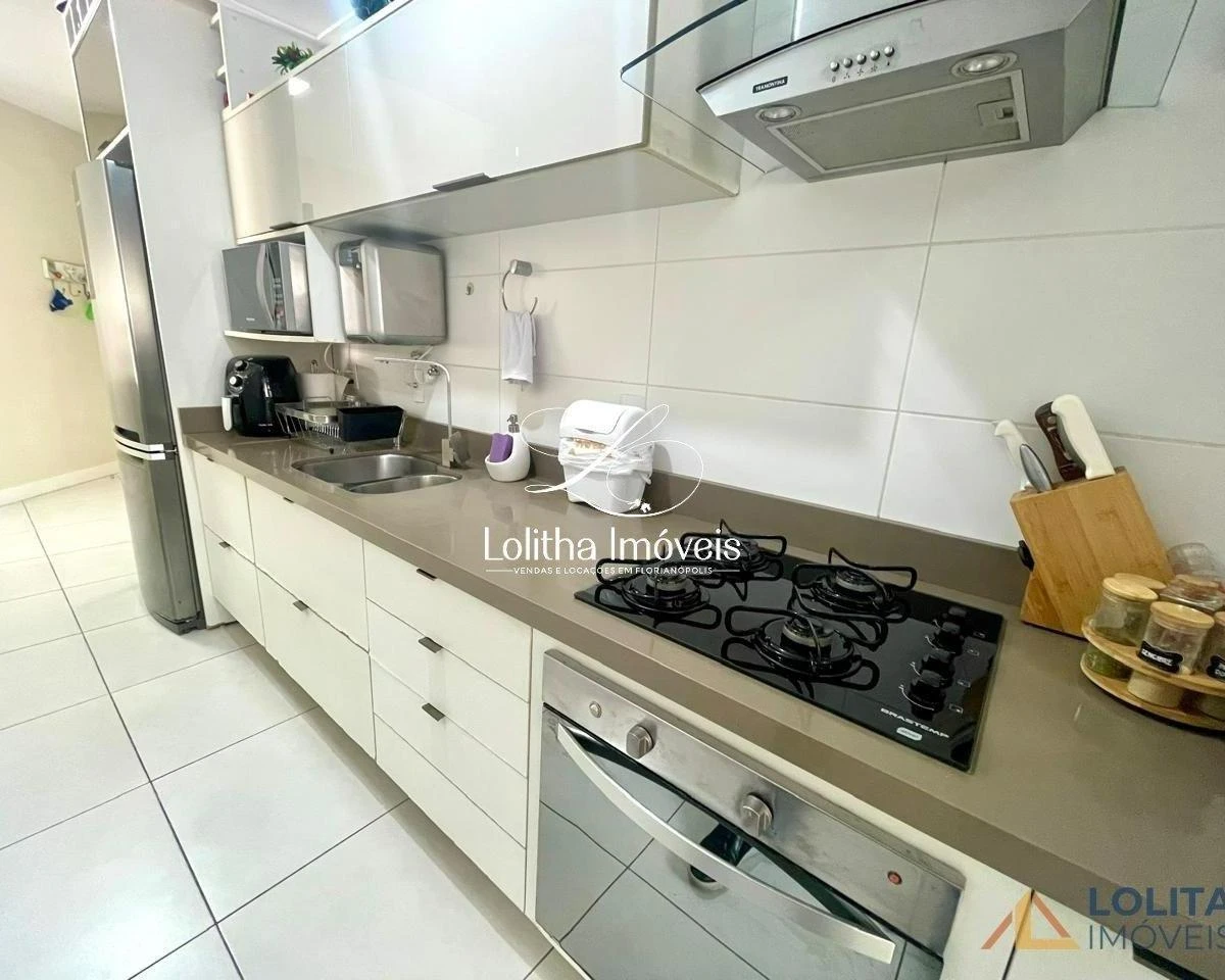 Furnished apartment, 82 m², with a grill on the balcony — photo 3