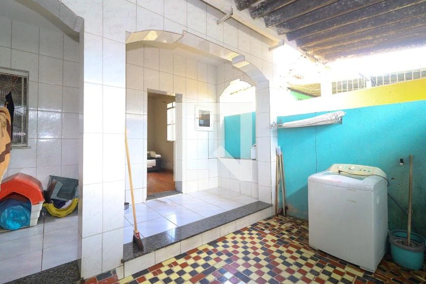 Washing machine in a 2-bedroom house, 80 m² — photo 28