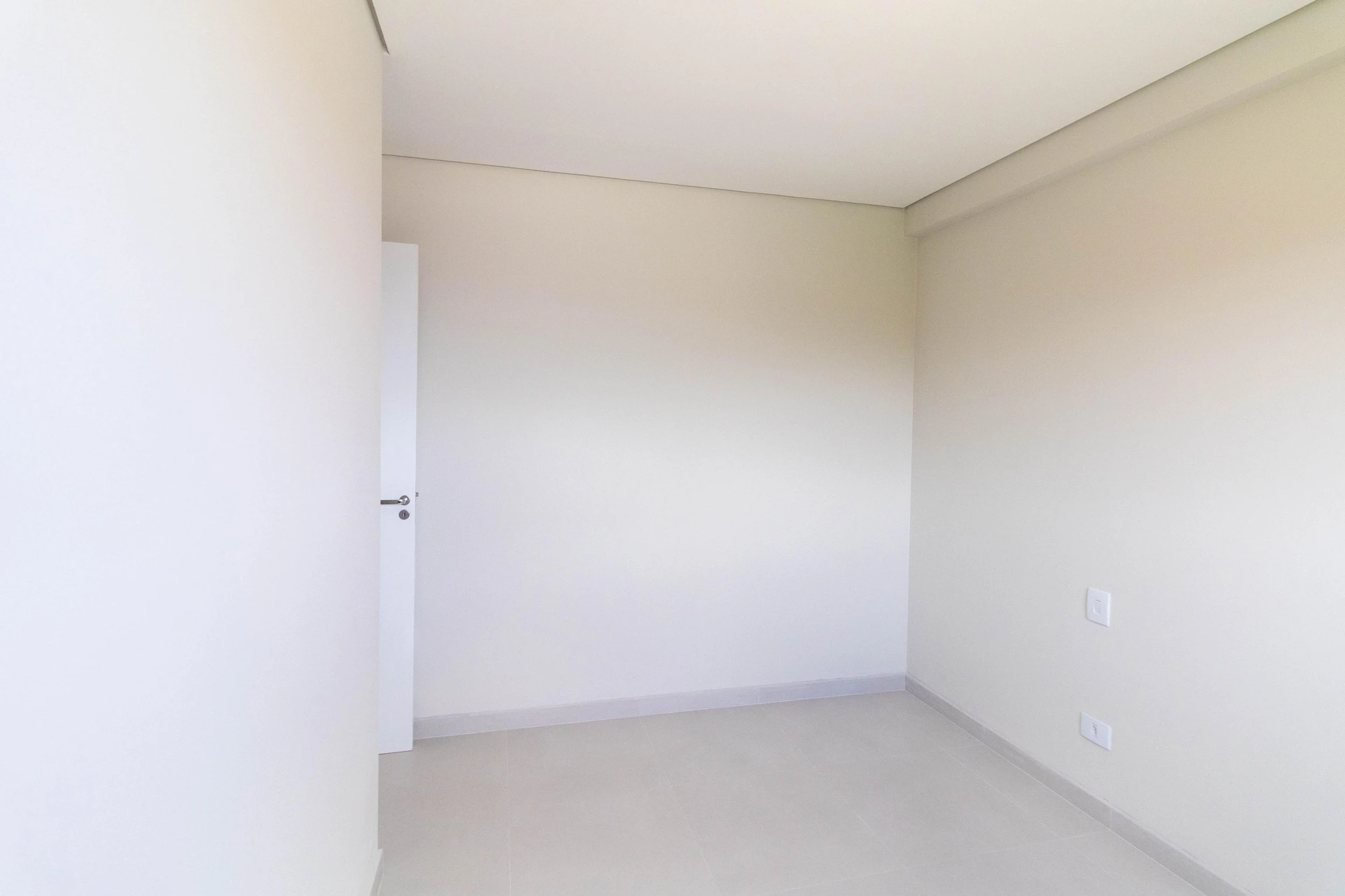 2-bedroom apartment with a home office in Curitiba — photo 13