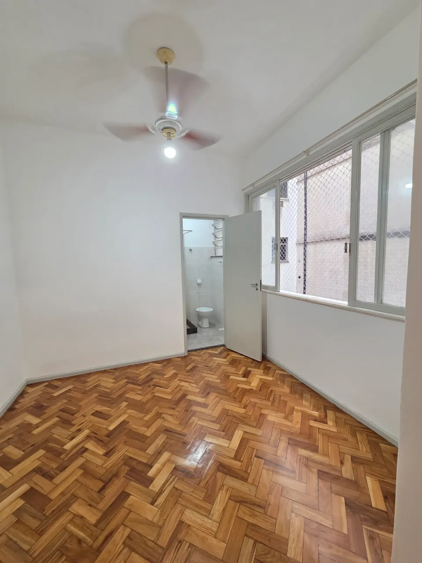 Departamento con piso de madera o laminado en Rio de Janeiro — photo 11