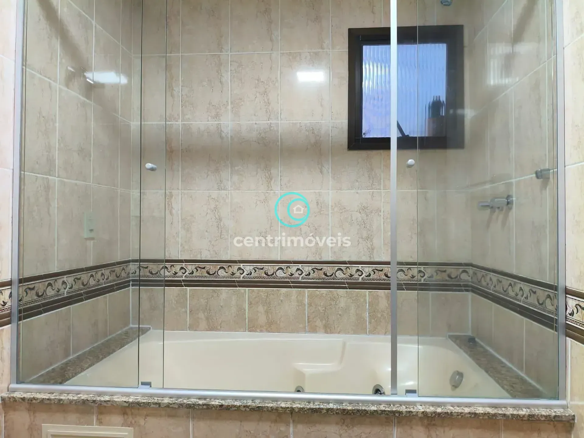 Apartamento mobiliado com 4 quartos e 3 banheiros — photo 21