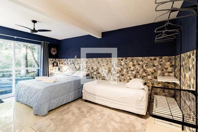 Furnished house with 4 bedrooms and an open kitchen — photo 14