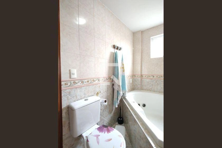 Condominium house with 4 bedrooms and 2 en-suites — photo 25