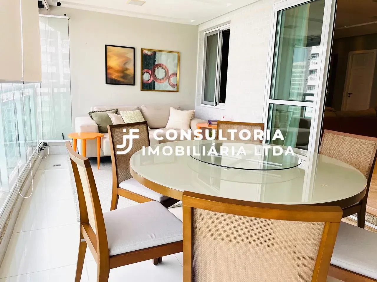 Apartamento mobiliado 160 m² com 3 quartos e 5 banheiros — photo 9