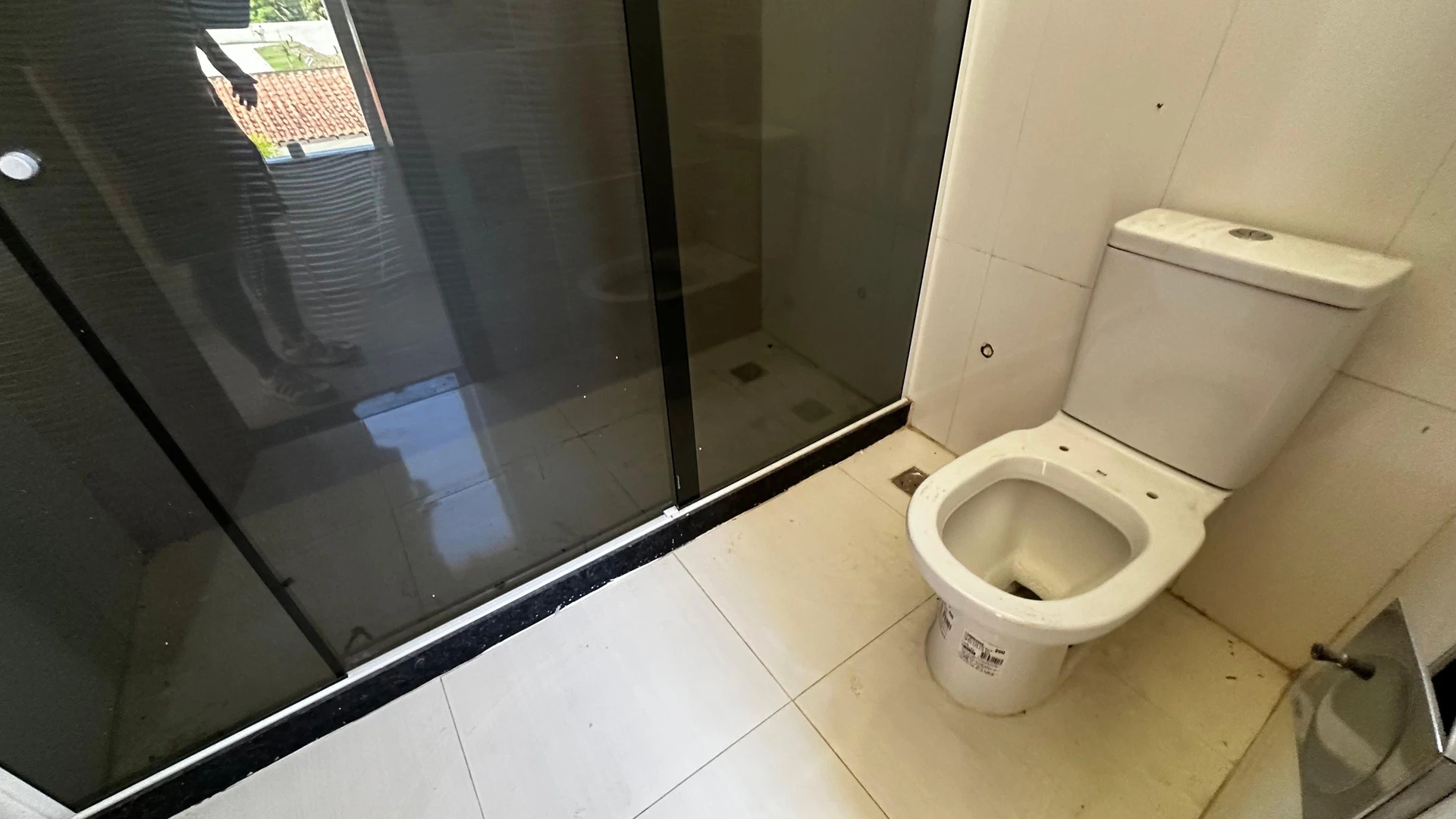 Casa com 4 quartos e 3 suítes, 2 vagas de garagem — photo 44