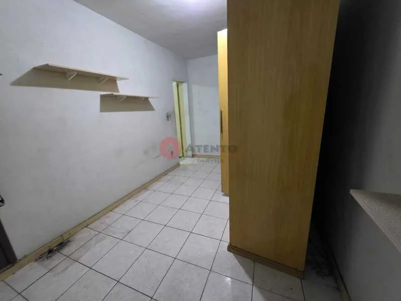Unfurnished house with 3 bedrooms and 1 bathroom — photo 4
