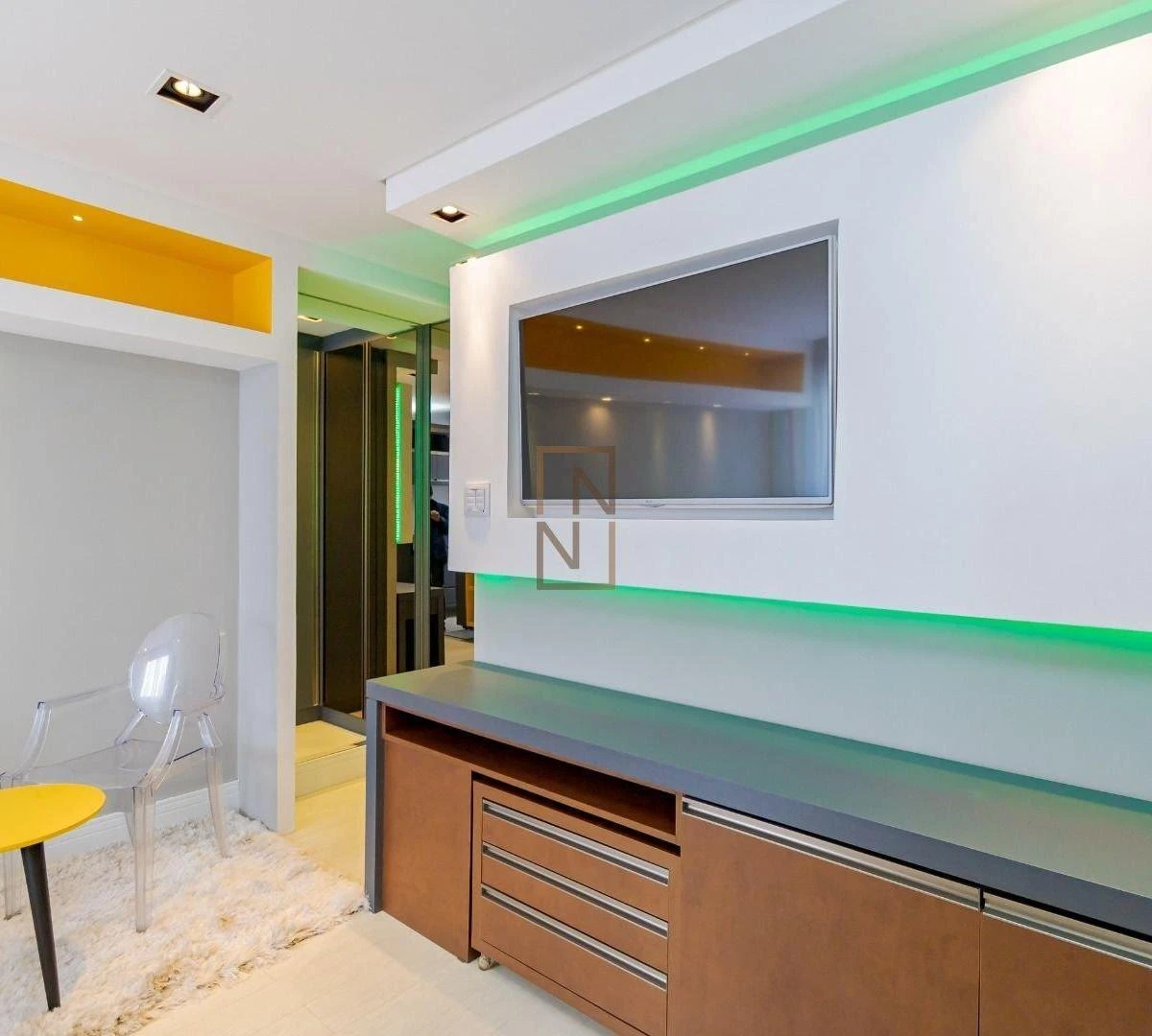One-bedroom apartment in a building with a sauna — photo 7