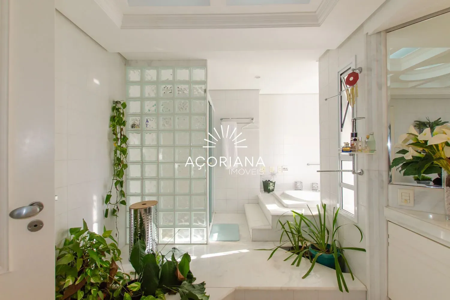 Furnished house with 5 en-suite bedrooms and 8 baths — photo 115