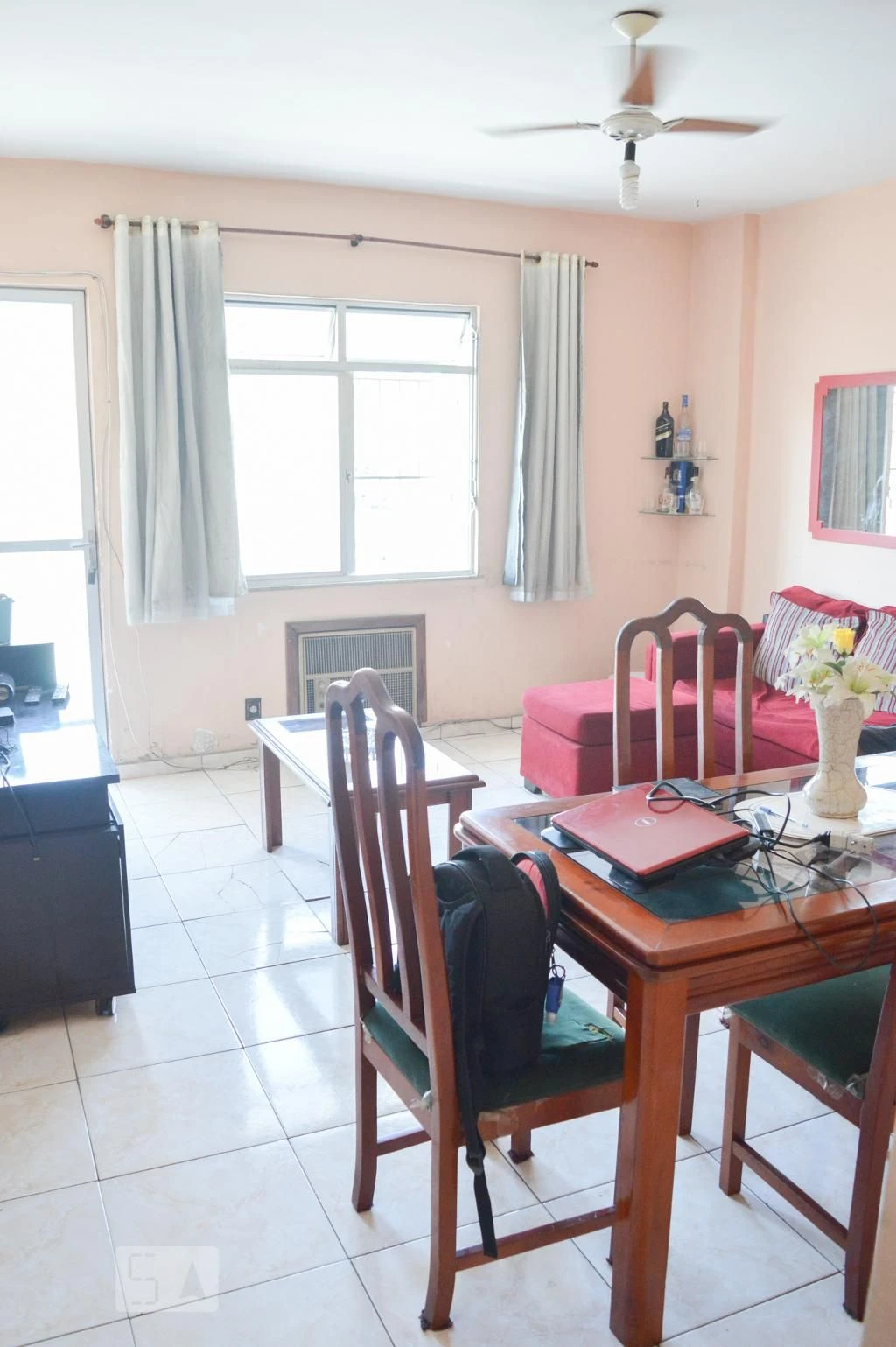 Furnished 2-bedroom apartment with private BBQ — photo 13