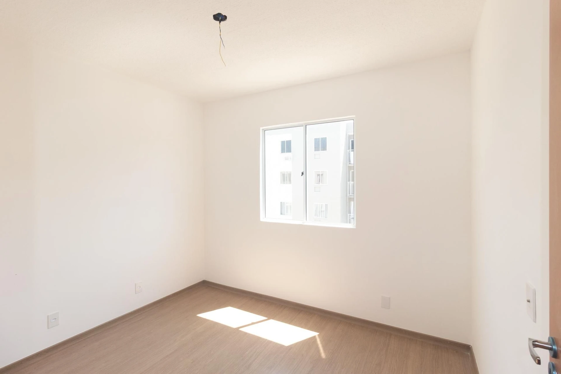 Unfurnished 2-bedroom apartment with 1 bathroom — photo 43