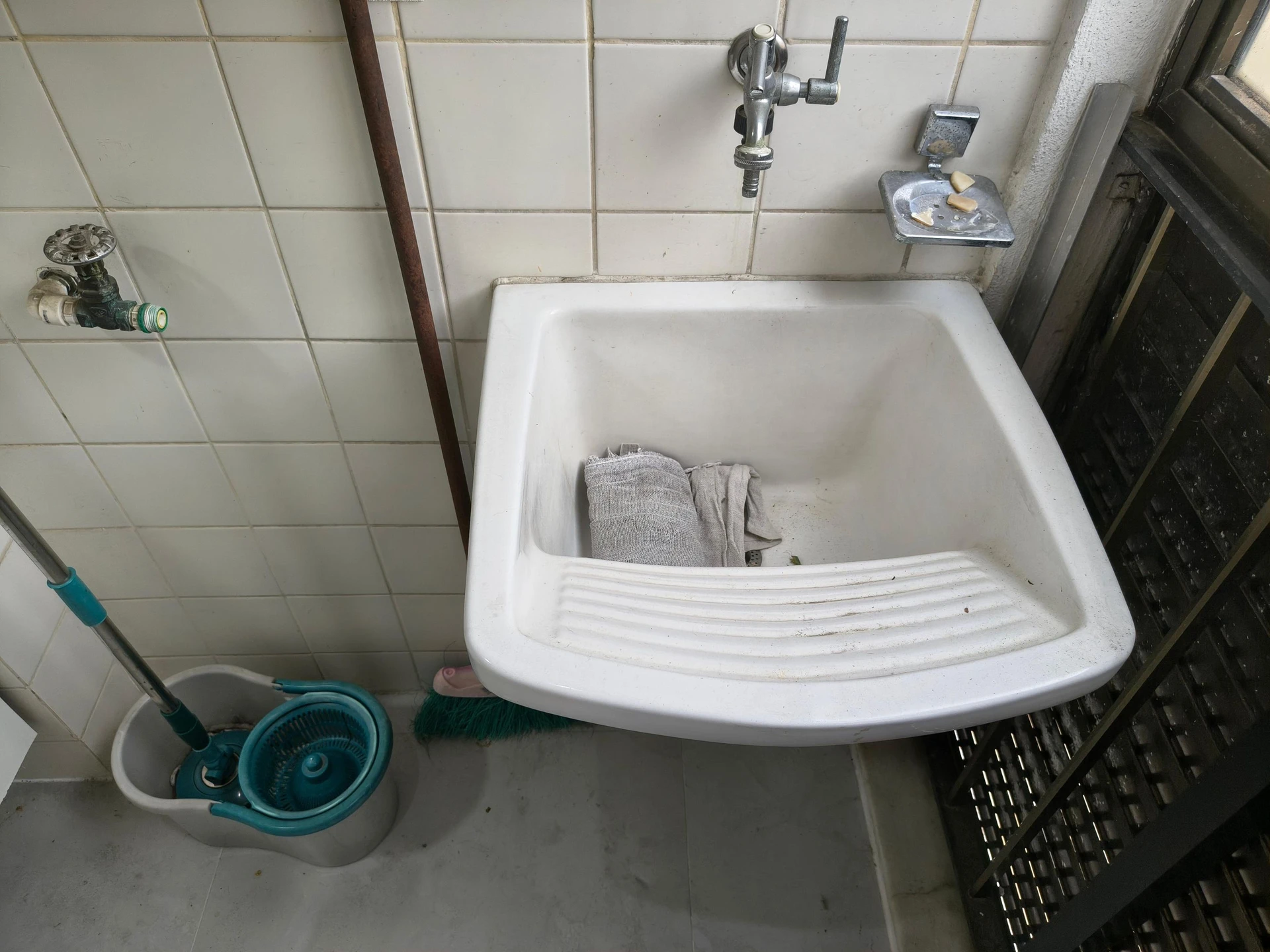 Балкон з грилем та 2 спальні: квартира 129 м² — photo 45
