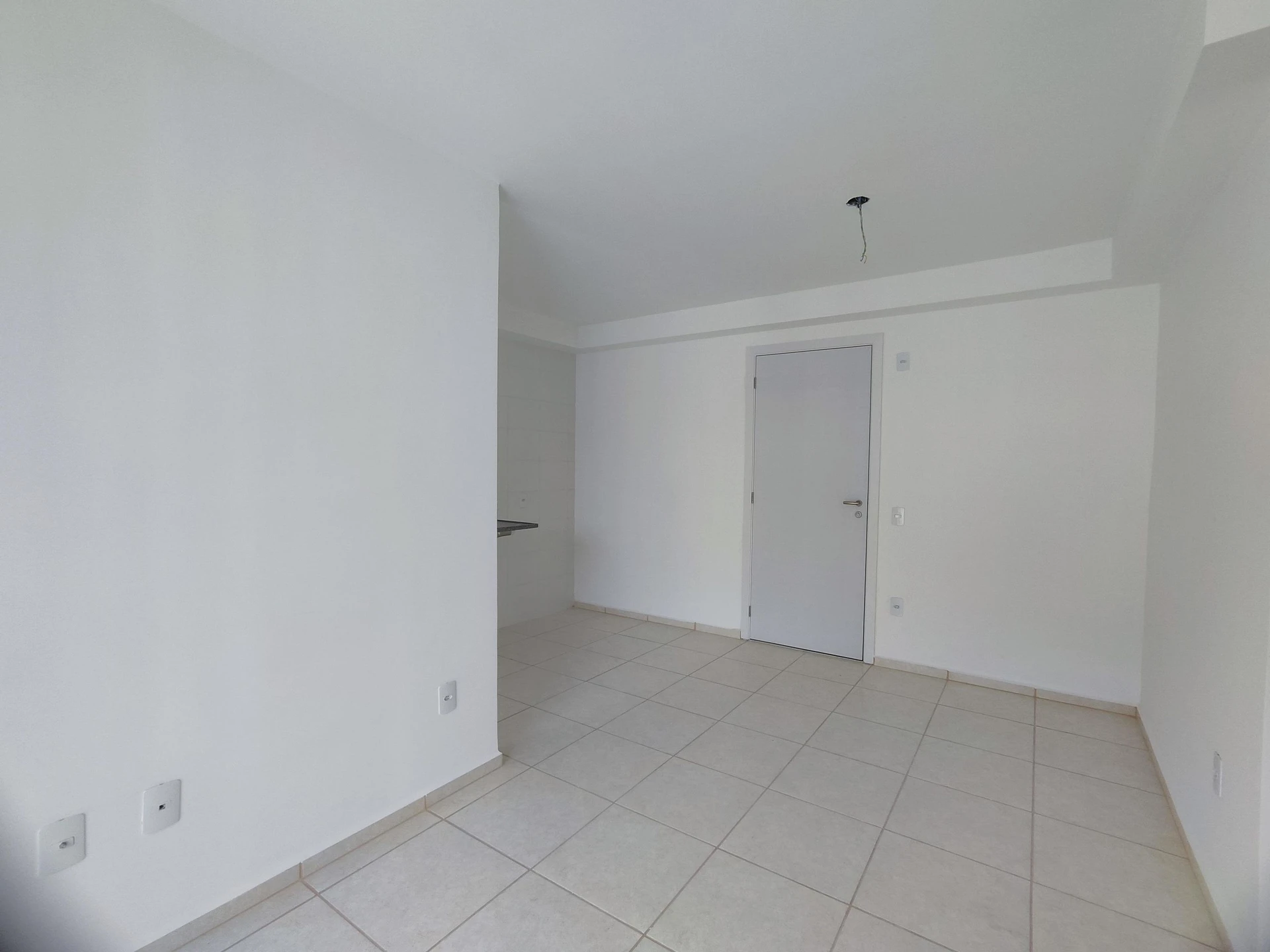 2-bedroom apartment with a balcony and 1 parking spot — photo 26