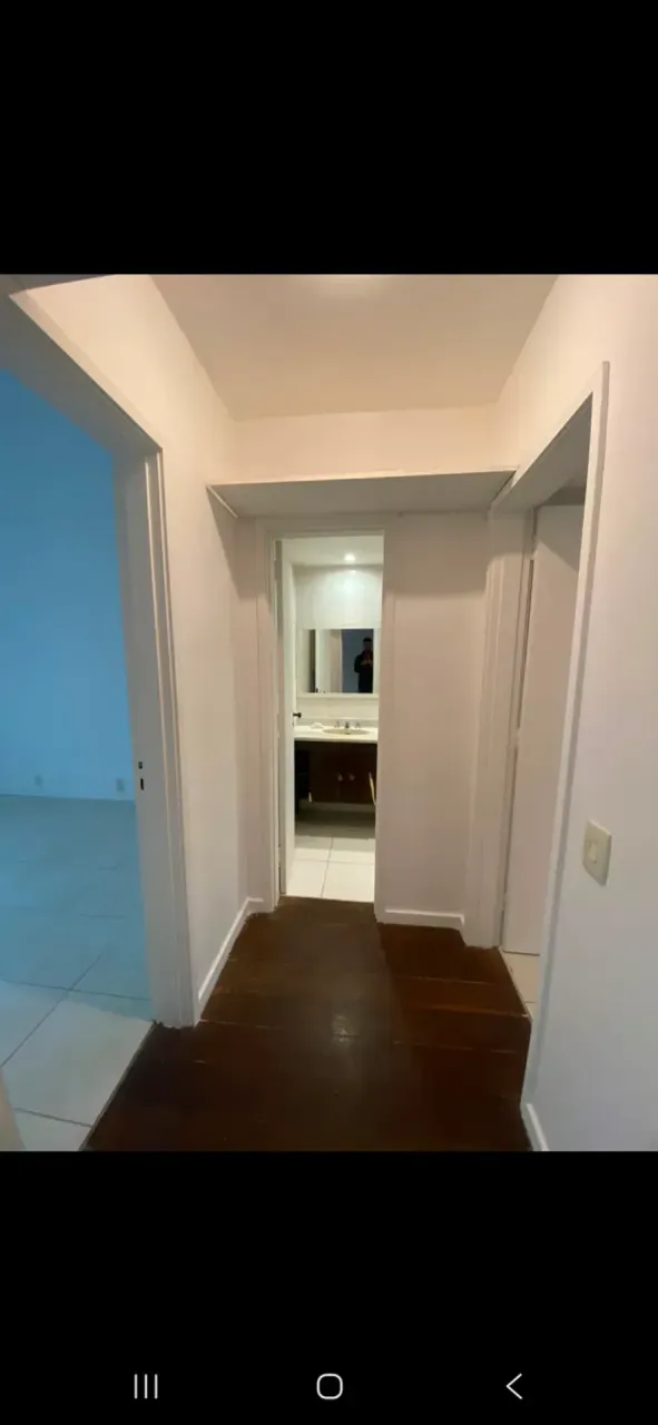 Unfurnished apartment with 2 bedrooms and 3 bathrooms — photo 19