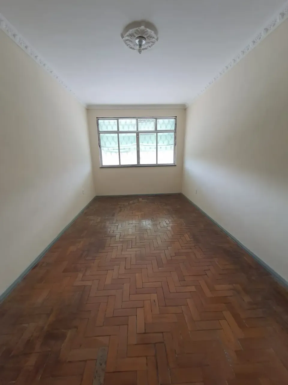 Apartamento de 3 quartos com cozinha separada — photo 18