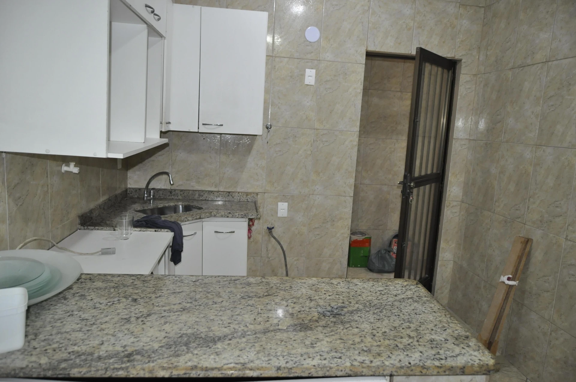 Condo house with 3 bedrooms and a suite — photo 3