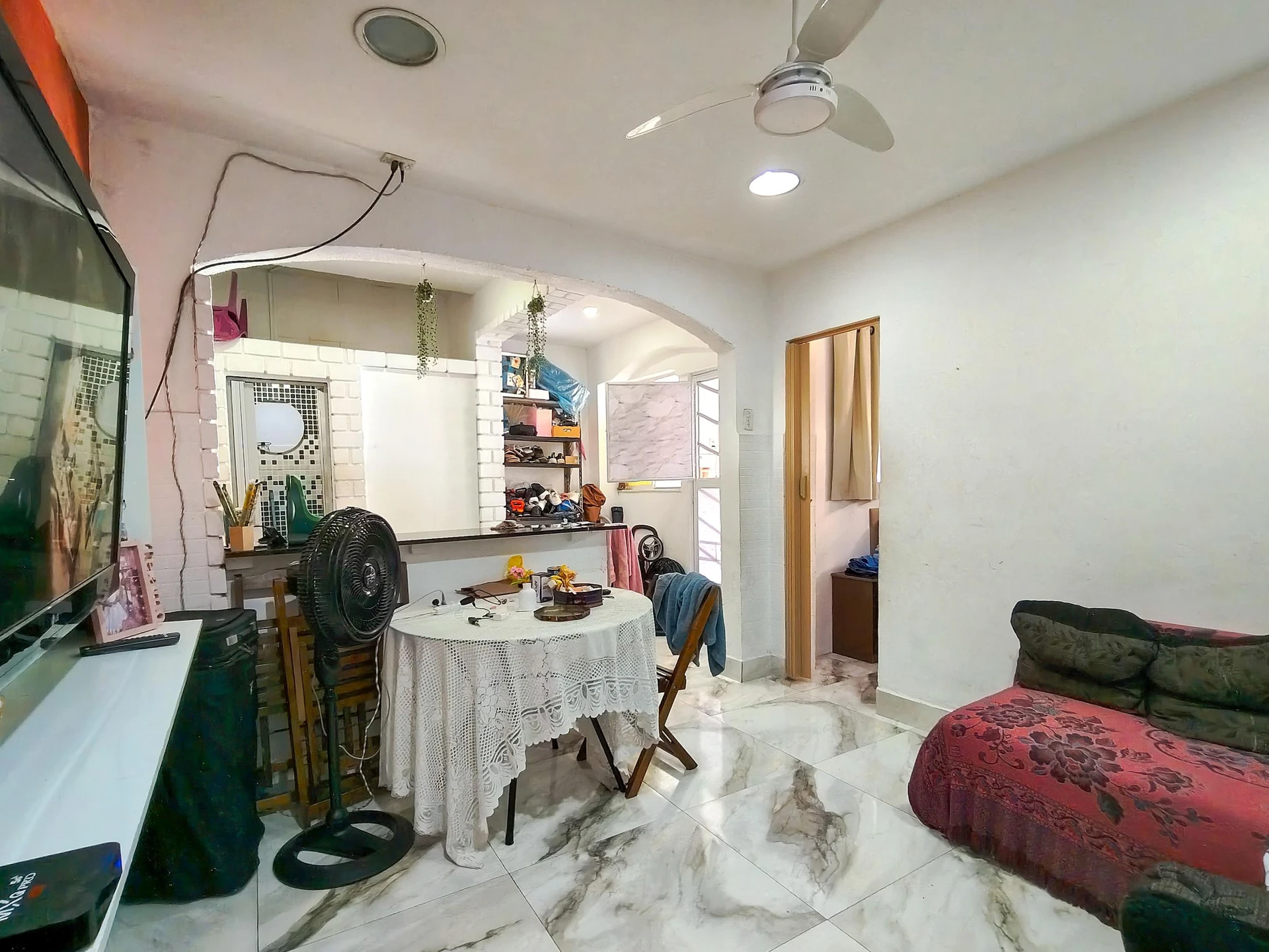 Rental house with 2 bedrooms and an open-plan kitchen — photo 37