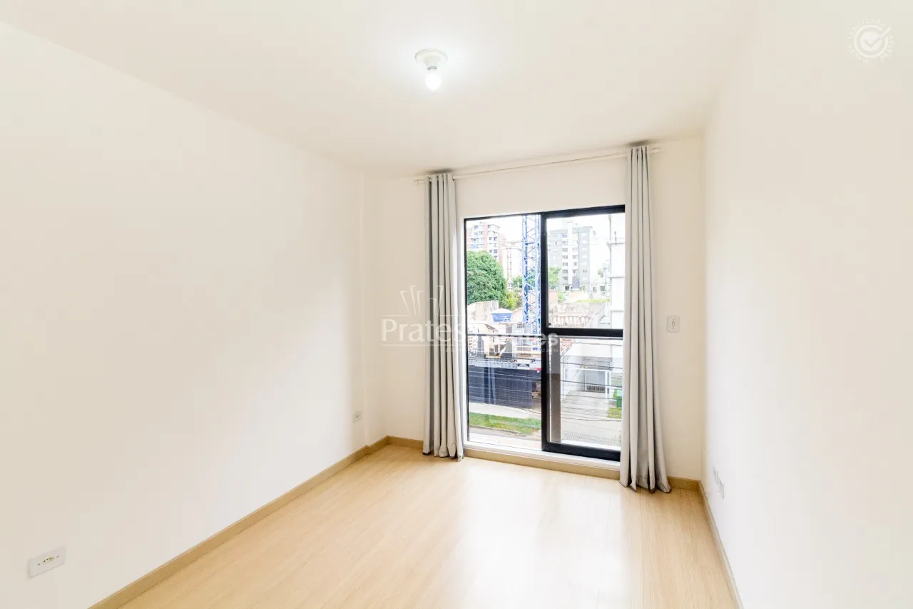 1-bedroom apartment with private balcony and gas open-plan kitchen — photo 10