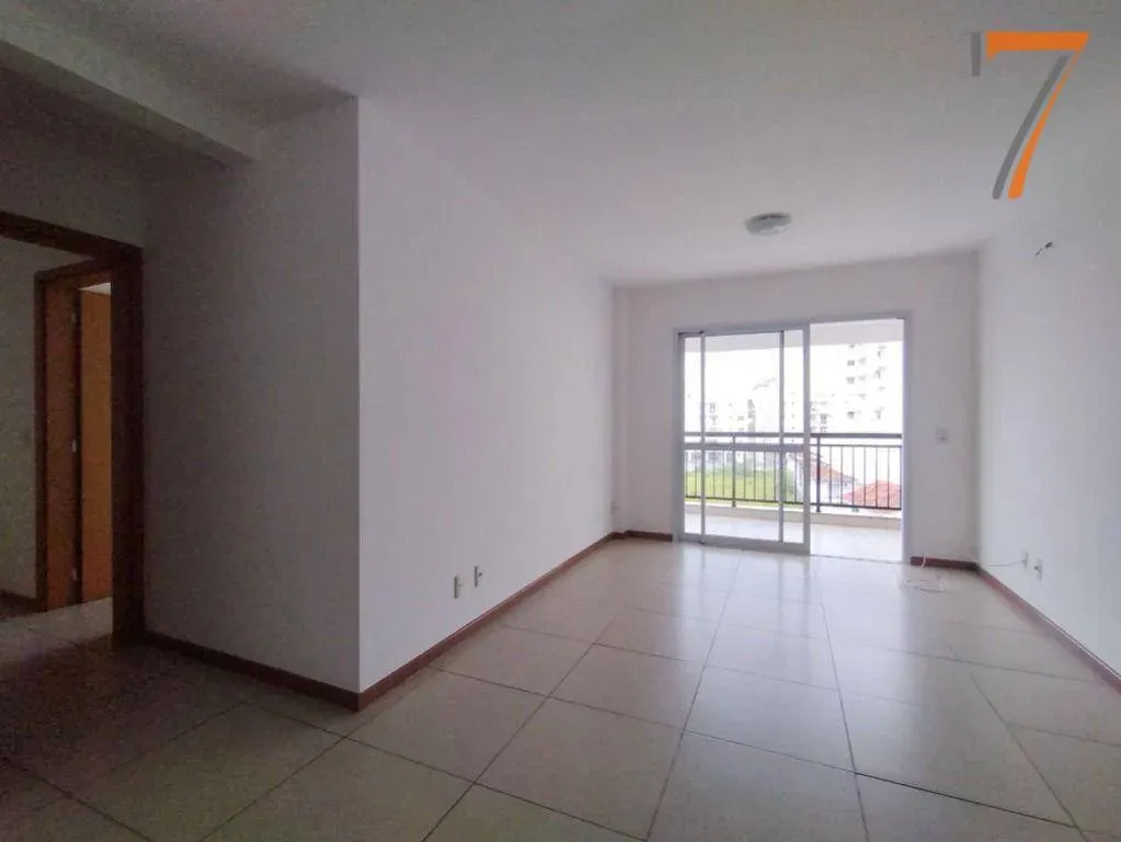 153 m² apartment with 3 bedrooms and 3 bathrooms