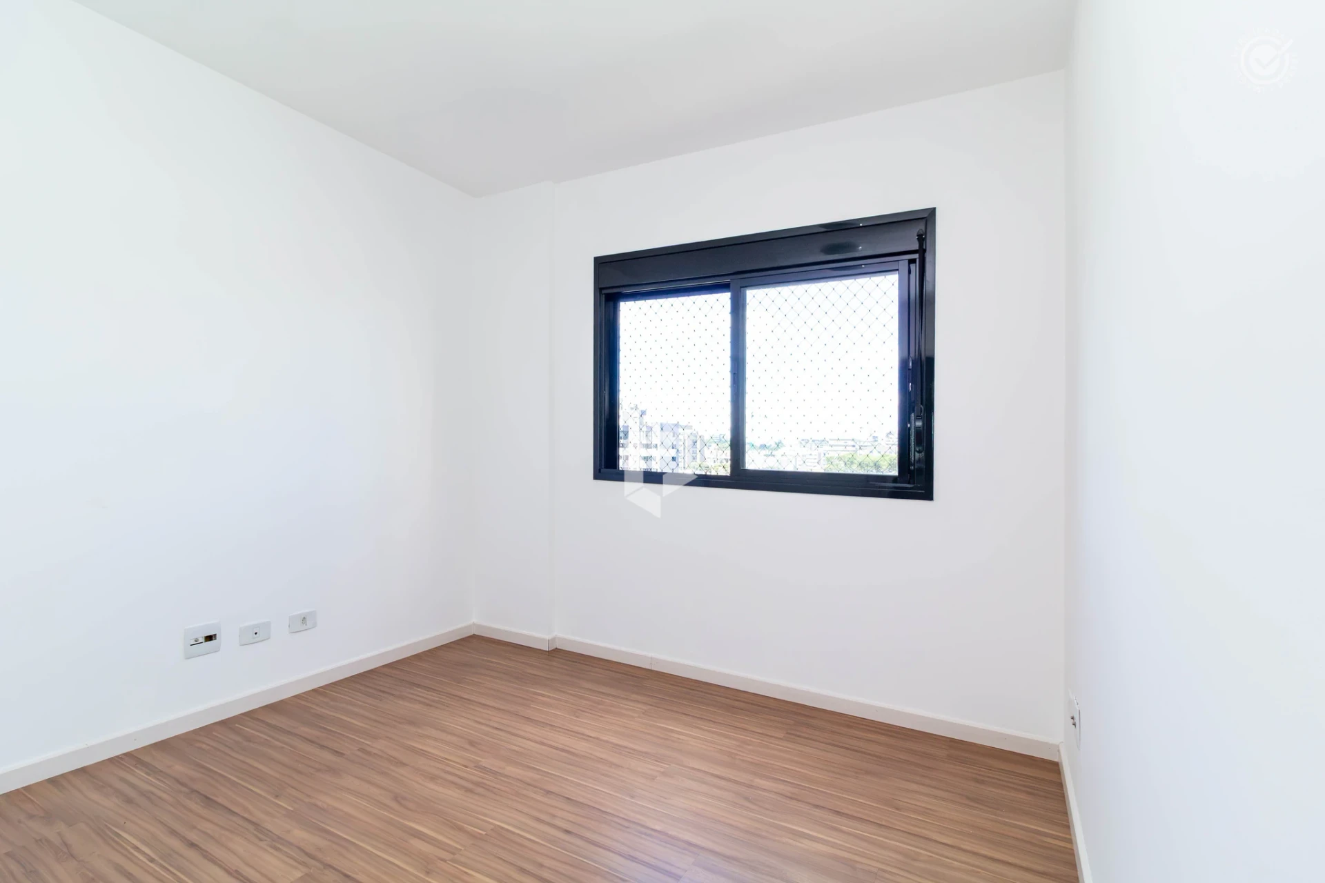 2-bedroom apartment in a building with a sauna — photo 3