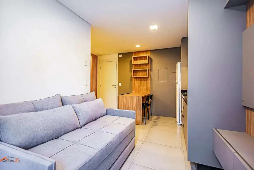 Apartamento amueblado de 2 dormitorios y 79 m² con balcón — photo 5