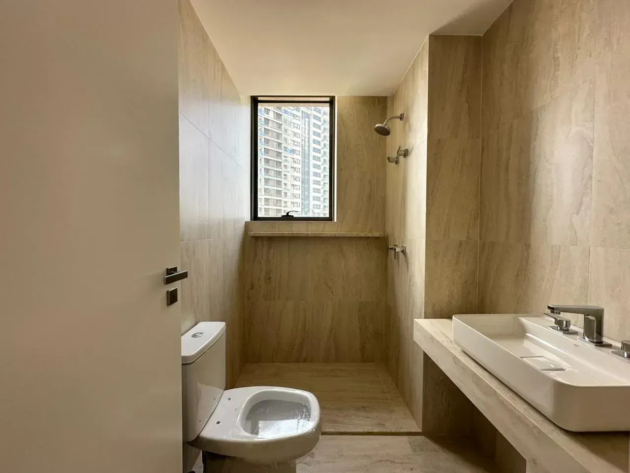 Apartamento com 4 suítes e 6 banheiros, sem vaga — photo 11