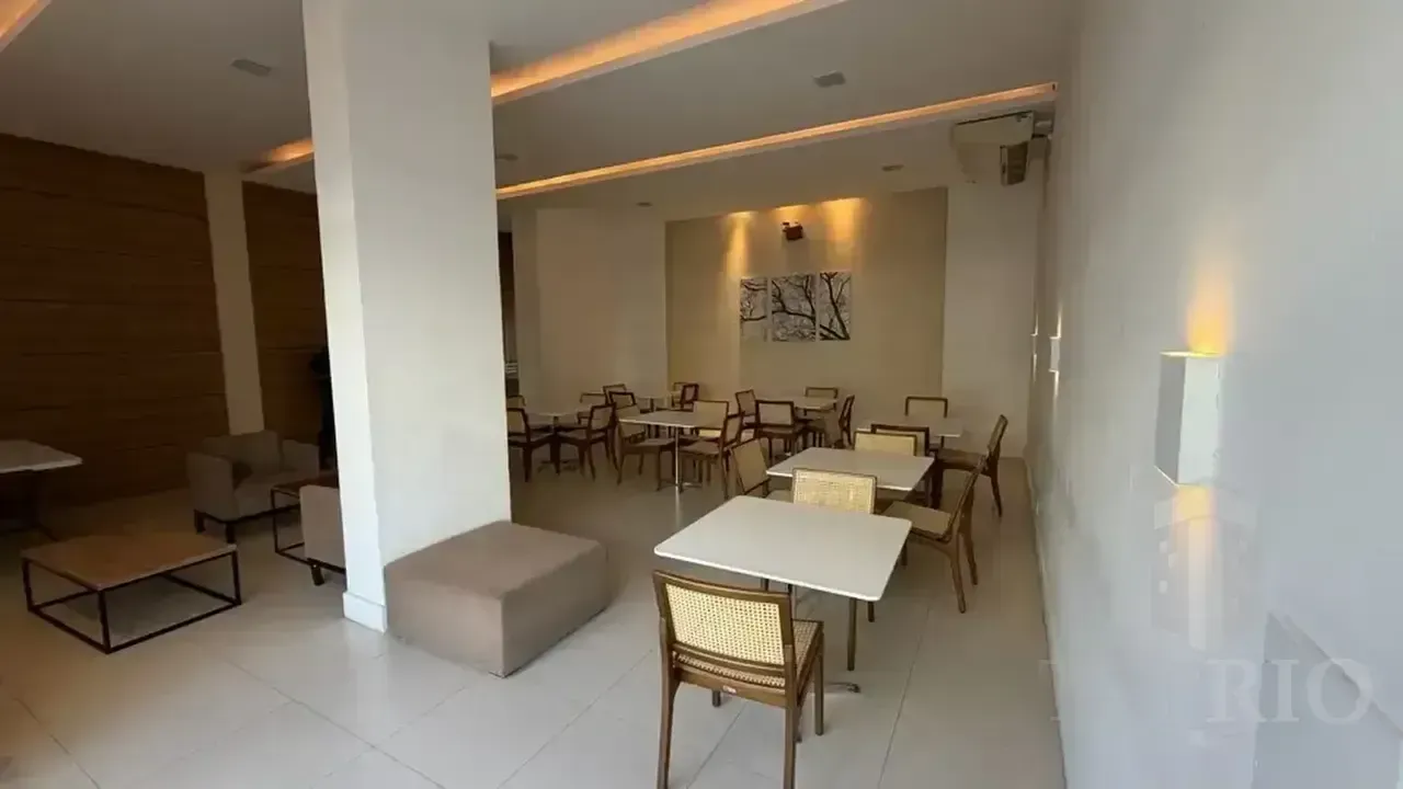 Furnished penthouse with 3 bedrooms and 3 baths — photo 45