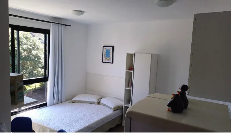 Furnished studio apartment with open kitchen and 1 bath — photo 3