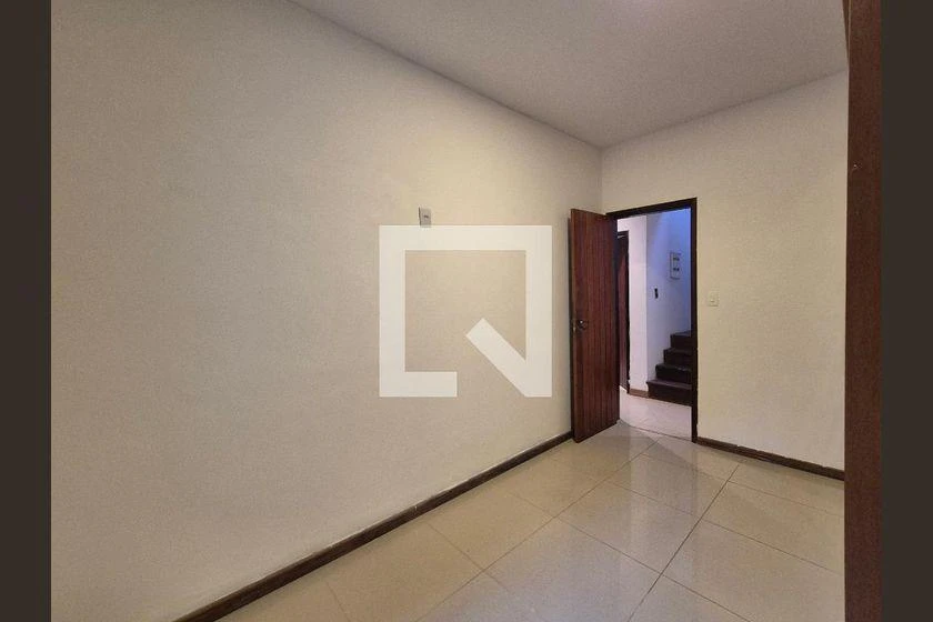 3-bedroom house with a home office — photo 26