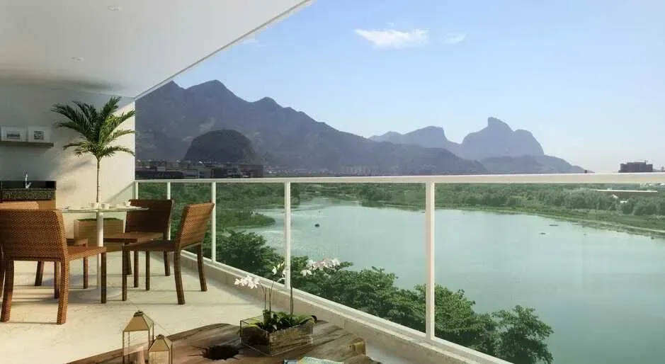 2-bedroom apartment with enclosed balcony and parking — photo 29