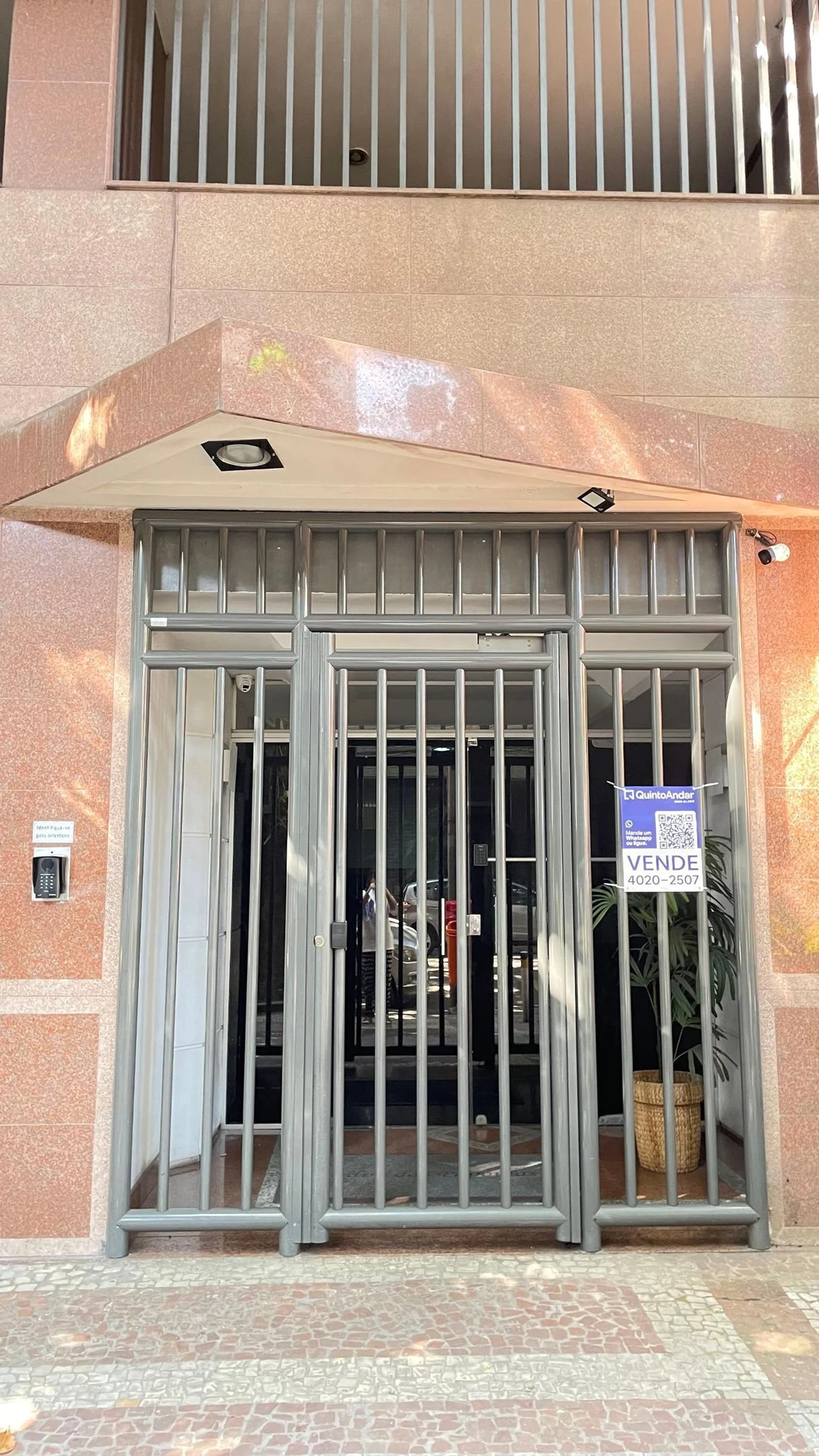 Apartamento mobiliado com 4 quartos e 2 vagas — photo 79