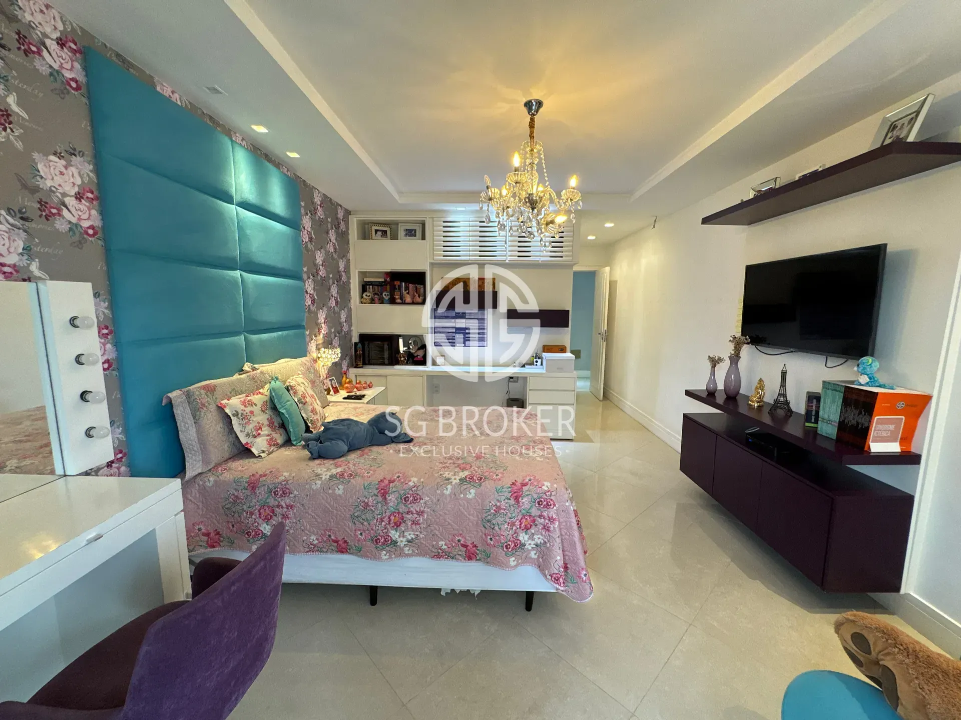 Casa para locação com 5 quartos e churrasqueira na varanda — photo 50