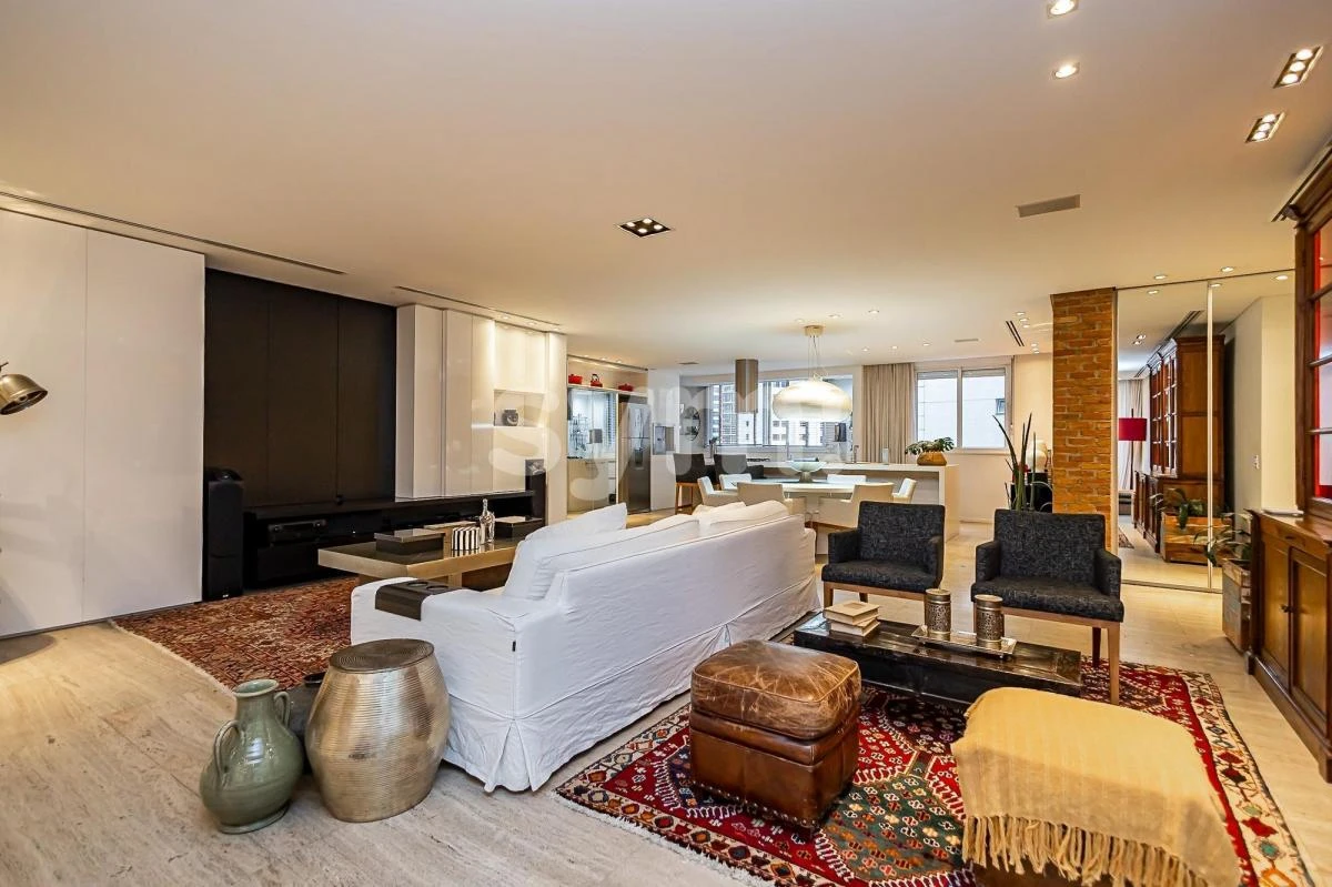 392 m² furnished apartment with 3 bedrooms and 5 baths — photo 15
