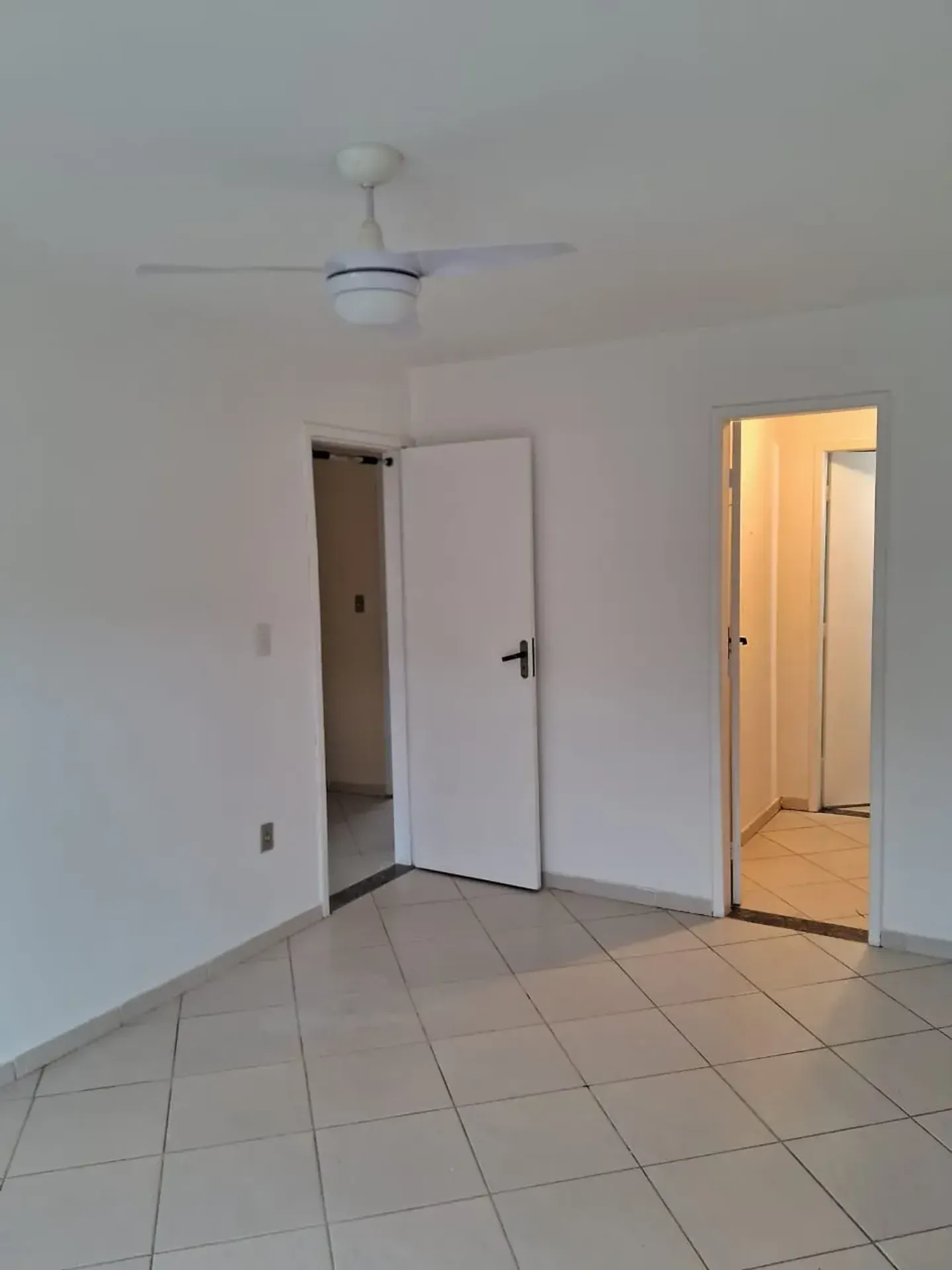 House, 250 m², with a walk-in closet — photo 10