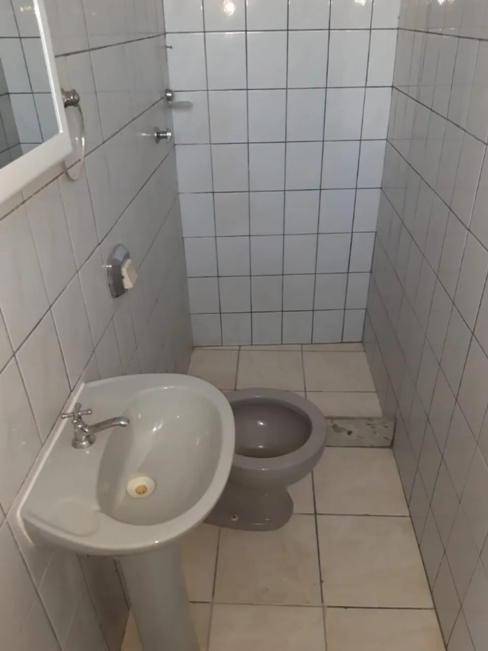 Unfurnished house with 1 bedroom and 1 bathroom — photo 4