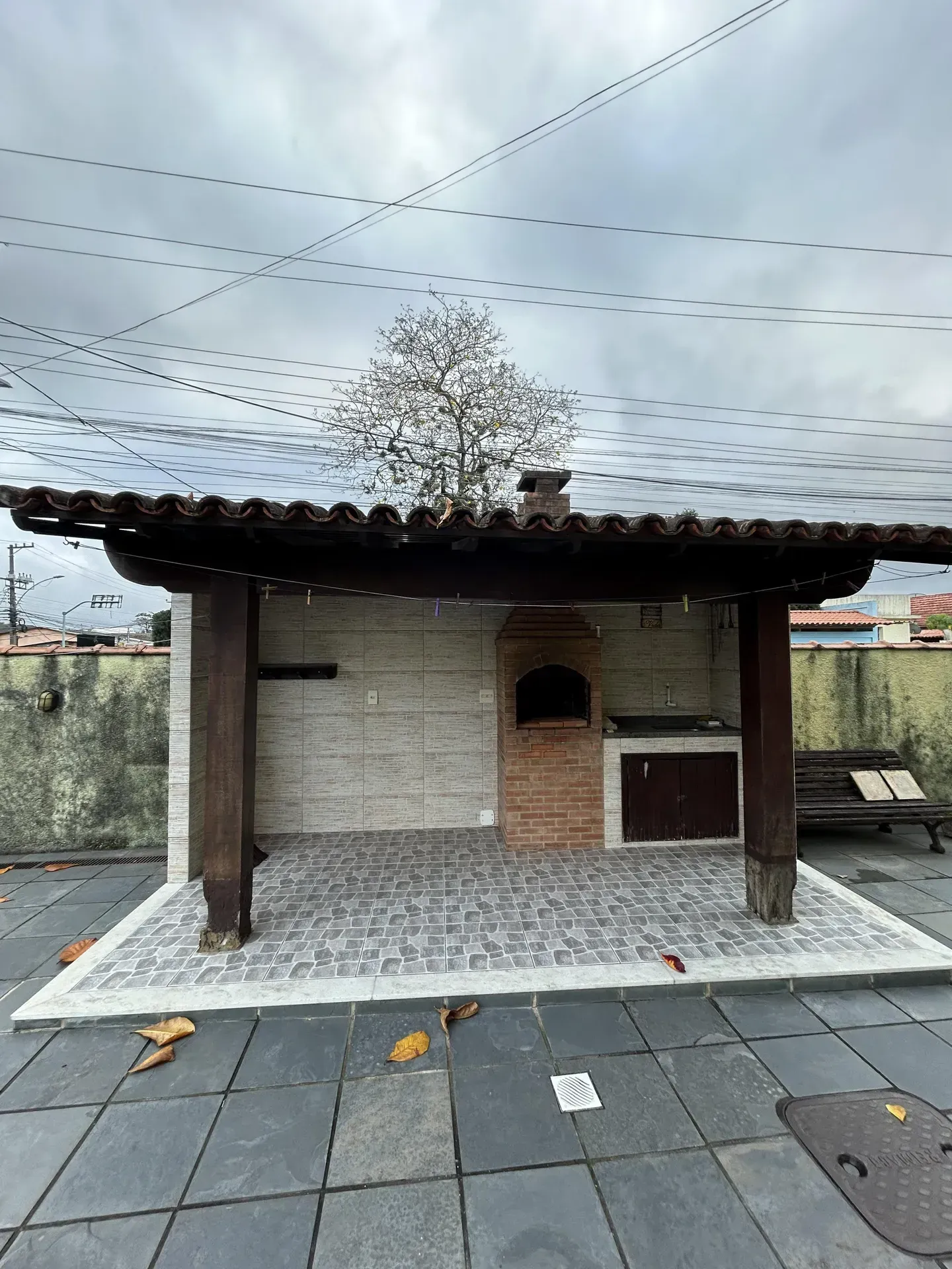 Casa com 4 quartos e 4 banheiros com box de vidro — photo 39