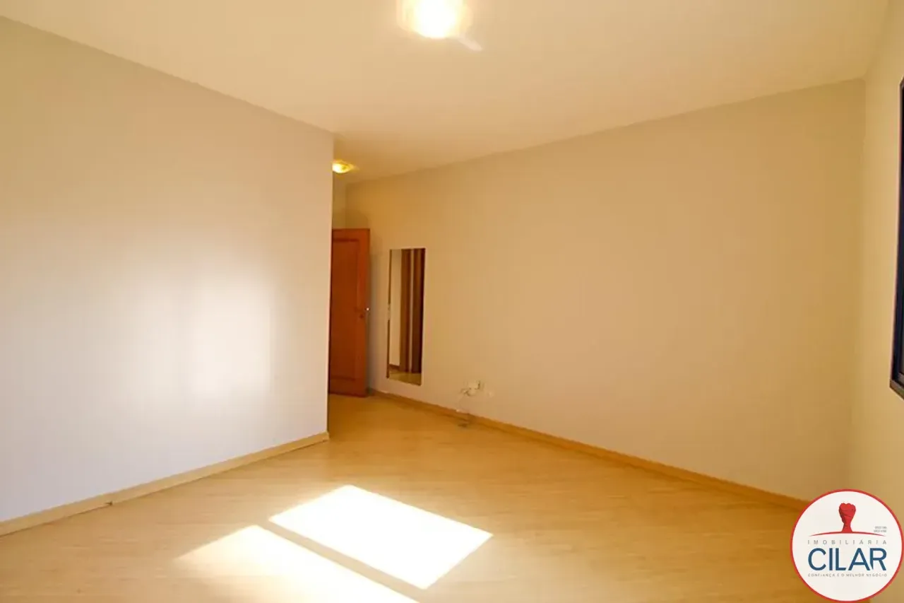 Unfurnished 2-bedroom apartment with 135.20 m² — photo 17