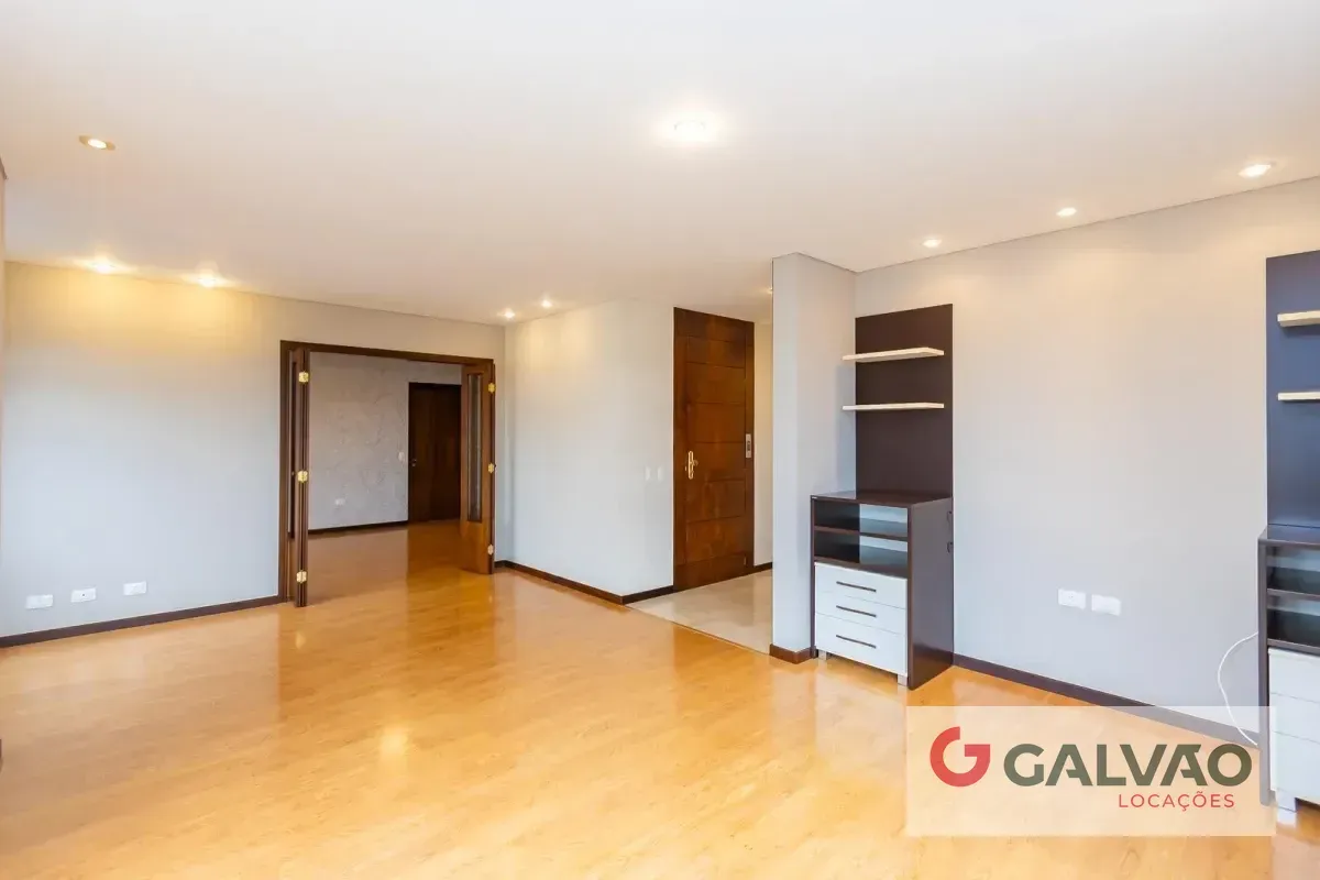 Apartment, 180 m², with a bathtub — photo 9