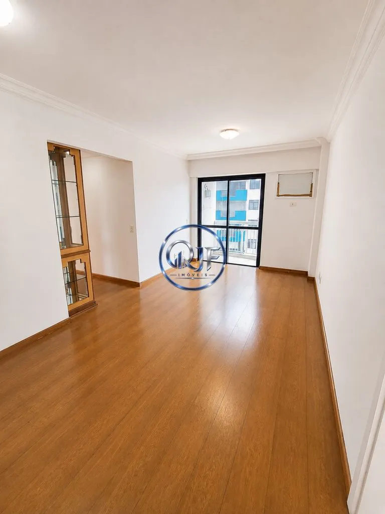 Apartamento com 2 quartos e 2 banheiros, com varanda — photo 2