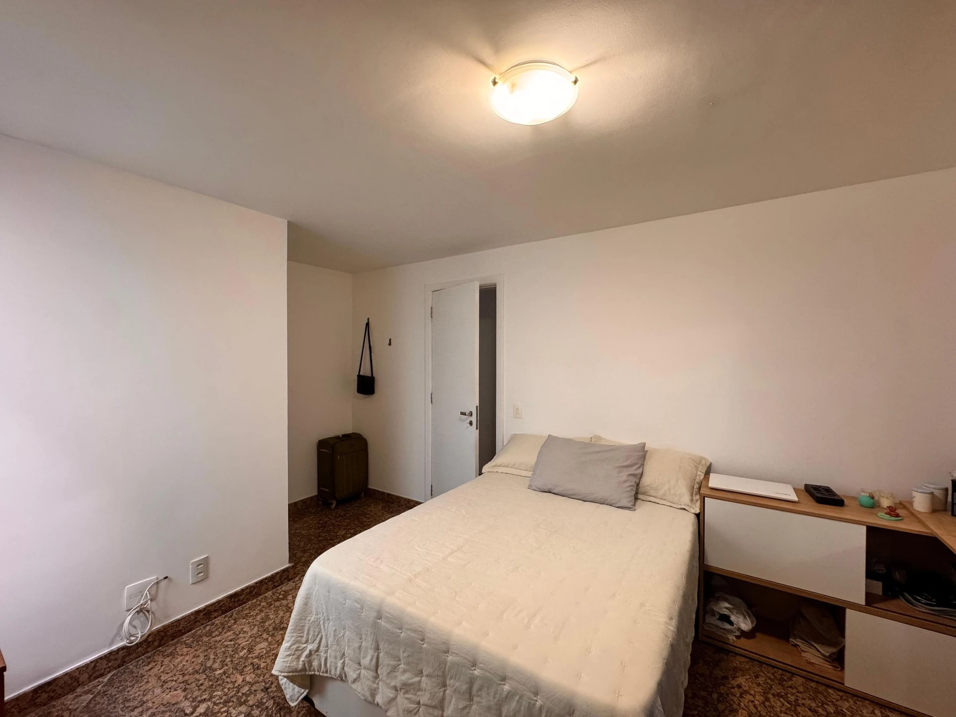 Apartamento, 233 m², com janelas do piso ao teto — photo 52
