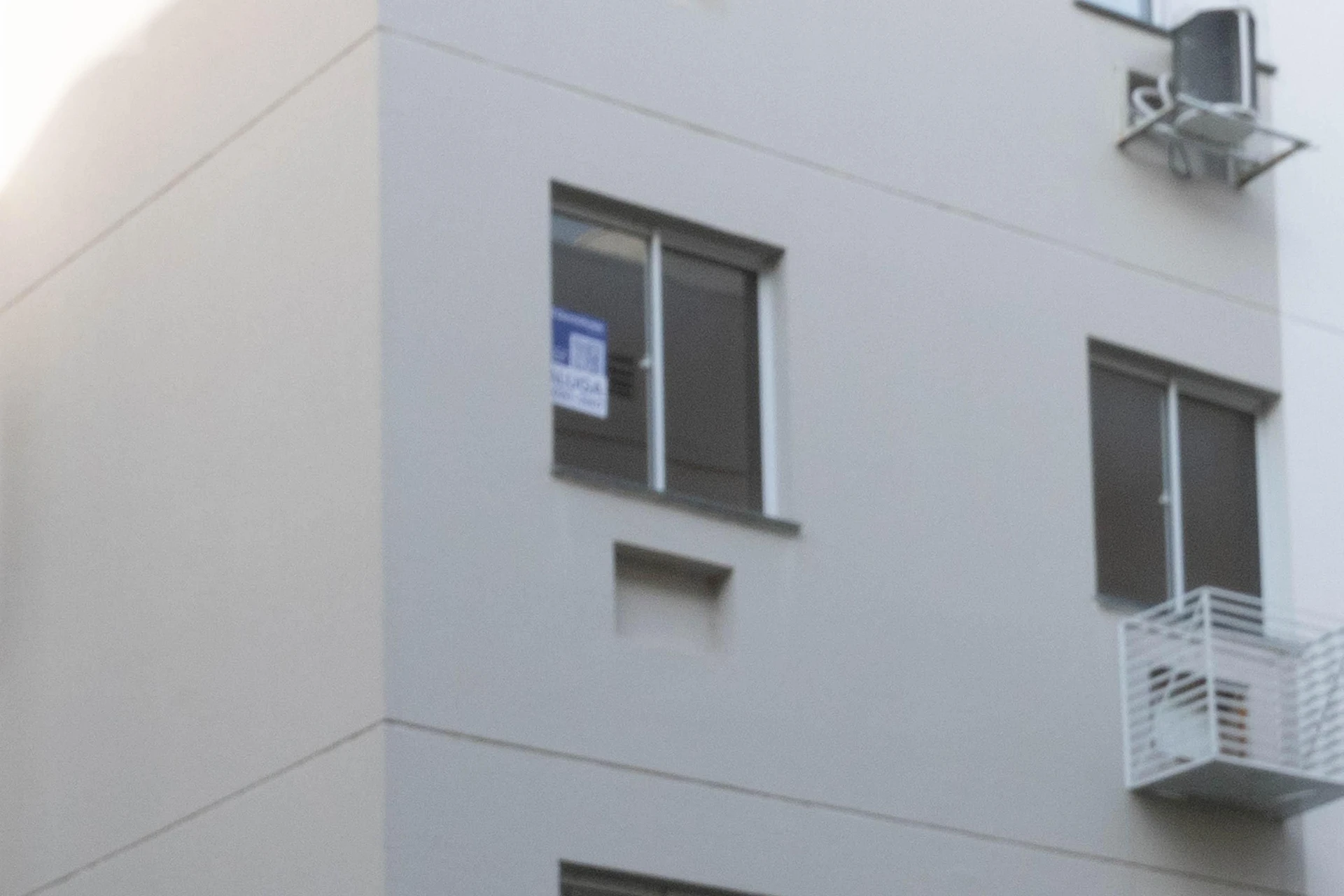 2-bedroom apartment with no parking included — photo 45