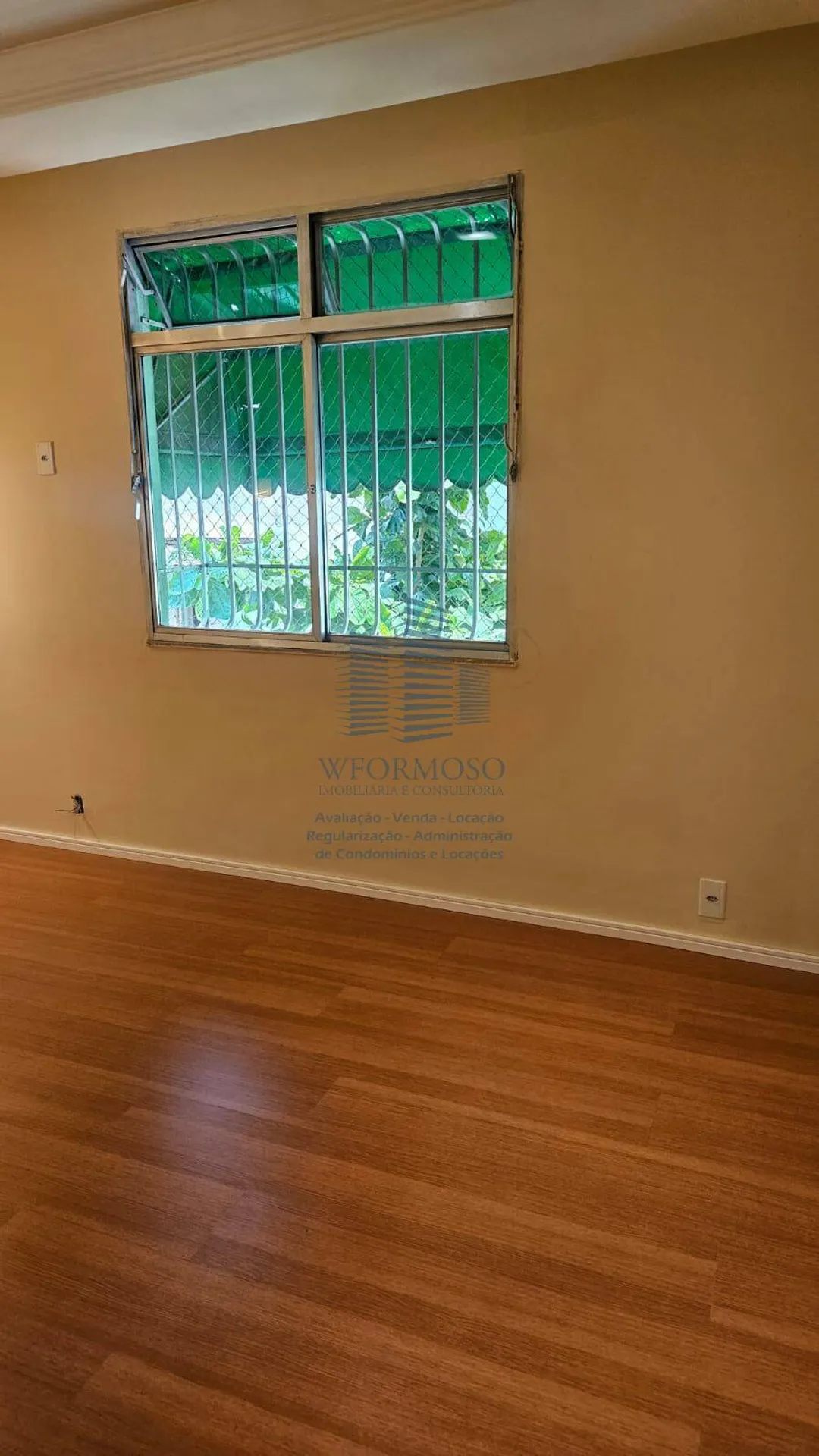 Apartment on the 2nd floor with wood or laminate floors — photo 11