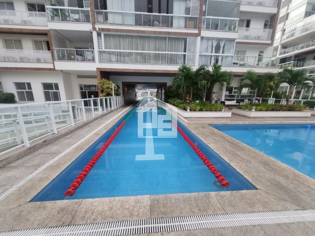 Apartment, 69 m², with a jacuzzi — photo 37