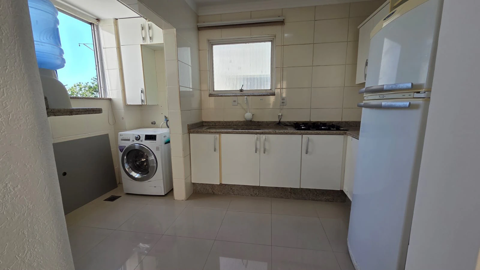 Furnished apartment, 60 m², with a washing machine — photo 24