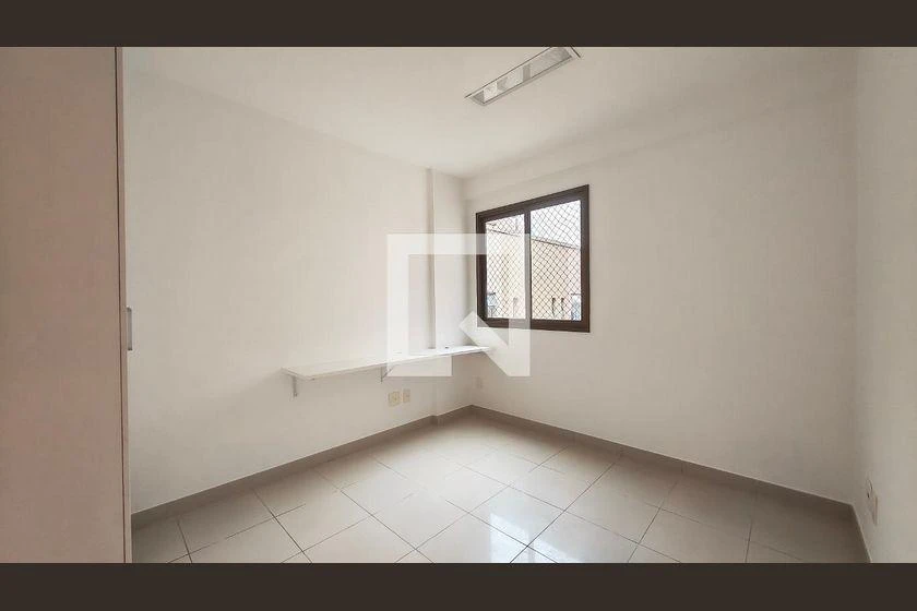 Apartamento de 5 quartos com máquina de lavar — photo 26